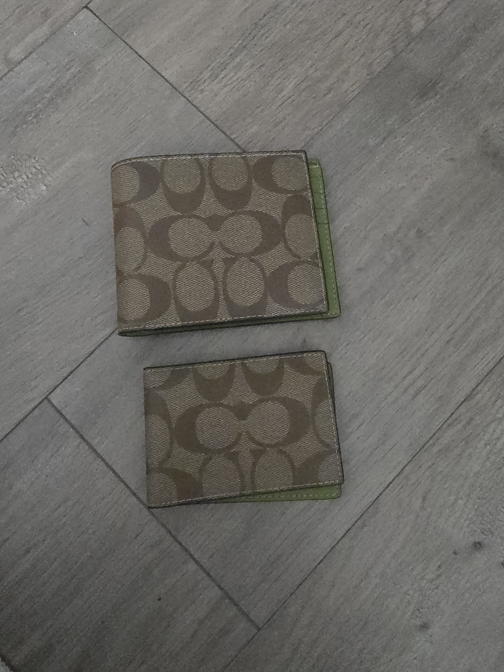 Coach Men’s Signature Canvas Bi-Fold Wallet - Khaki with Green Trim